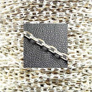 colour chain-white frosting (1 metre)